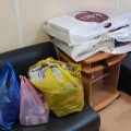 В Леонидовку беженцам из ДНР и ЛНР привезли гуманитарную помощь