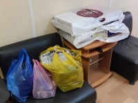 В Леонидовку беженцам из ДНР и ЛНР привезли гуманитарную помощь