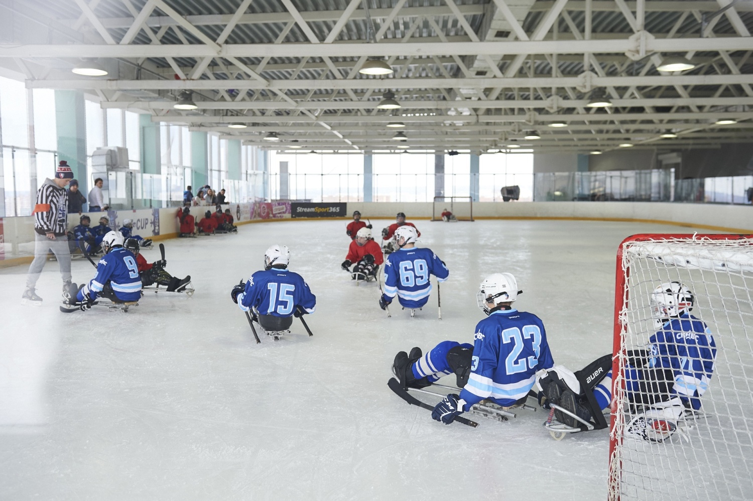 В Пензе создана команда по следж-хоккею для ребят с ментальной инвалидностью