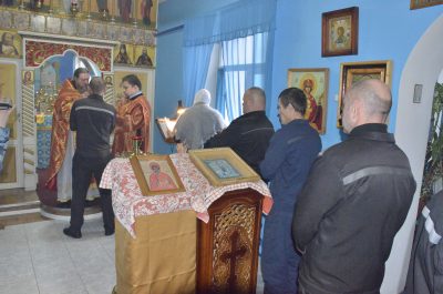 В день памяти великомученицы Анастасии Узорешительницы в ИК №5 совершена литургия