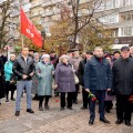 Открытие памятника Зубкову в Пензе не привлекло внимания горожан, напомнив стыдливо скомканные похороны «вчера» - фото, видео