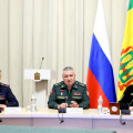 Олег Мельниченко и Сергей Просяник встретились с молодыми сотрудниками Росгвардии в Пензе. Как это было в 72 фото