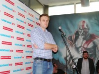 Навальный в Йошкар-Оле вспомнил Пензу и поведал об иностранных журналистах, а в Саранске выступал в поле у кладбища