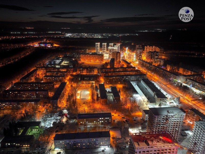 Ночную Пензу пассажиры садящихся Боингов над городом сравнивают... с Дубаями. Аэрофотография от The Penza Post
