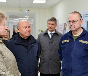 Олег Мельниченко оценил ход ремонта в поликлинике Кузнецкой детской ЦРБ