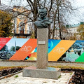 В Пензе под охрану могут взять бюст Дениса Давыдова со знаменитой цитатой