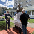 В Кузнецке установили памятник к 185-летию со дня гибели Лермонтова