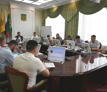 Олег Денисов проконтролировал ход подготовки к празднованию Дня города
