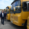 В Пензе Олег Денисов и автоинспектор проверили готовность школьных автобусов