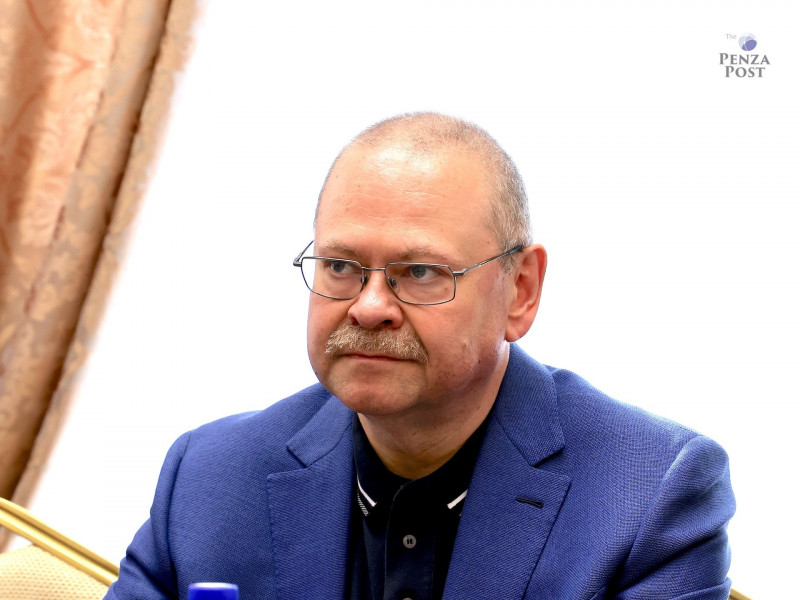 Вернуть людям: что связывает 11 канал, «Тарханы», «Володарку» и решения Мельниченко. Мнение